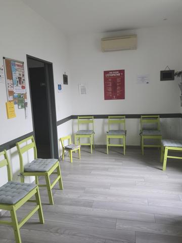 Fonds De Commerce à SAINT-JEAN-D'ANGELY, 17400 - 3 pièces 45m²