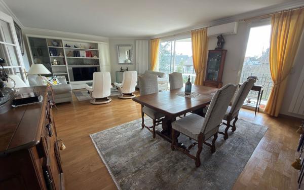 Appartement à vendre    3 pièces • 93 m2 La Varenne - Saint-Maur-des-Fossés