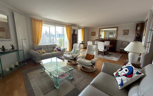 Appartement à vendre    3 pièces • 93 m2 La Varenne - Saint-Maur-des-Fossés