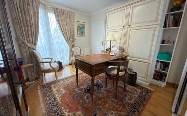 Appartement à vendre    3 pièces • 93 m2 La Varenne - Saint-Maur-des-Fossés