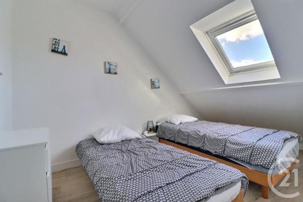 Appartement T4 à vendre  4 pièces - 60 m2 LE POULIGUEN - 44