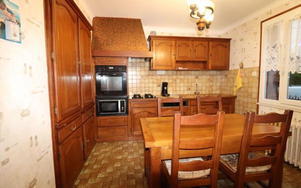 Maison à vendre    5 pièces • 109 m2 Sainte-Geneviève-des-Bois