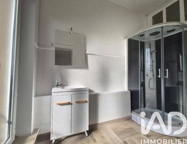 Location appartement 3 pièces 81 m² Charleville-Mézières