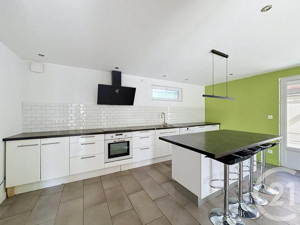Maison à vendre  7 pièces - 152 m 2   GRIGNY  - 69