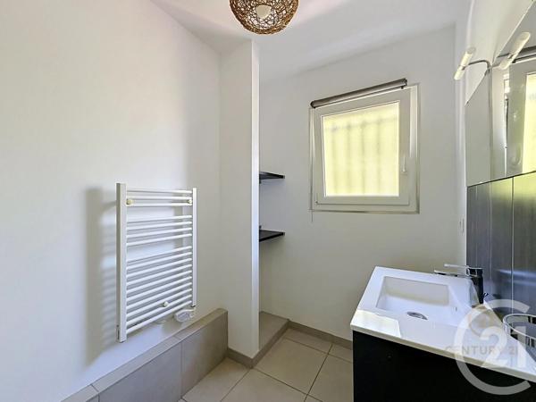 Maison à vendre  7 pièces - 152 m 2   GRIGNY  - 69
