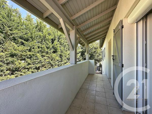 Maison à vendre  7 pièces - 152 m 2   GRIGNY  - 69