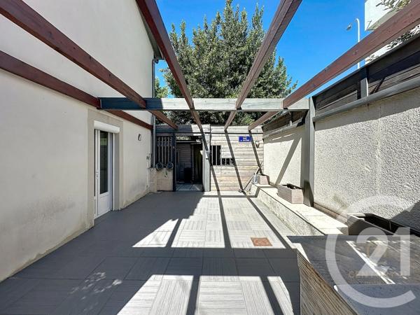 Maison à vendre  7 pièces - 152 m 2   GRIGNY  - 69