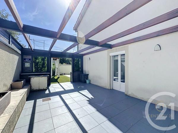 Maison à vendre  7 pièces - 152 m 2   GRIGNY  - 69