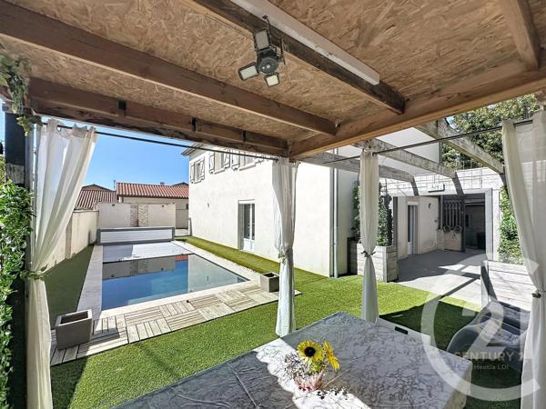Maison à vendre  7 pièces - 152 m 2   GRIGNY  - 69