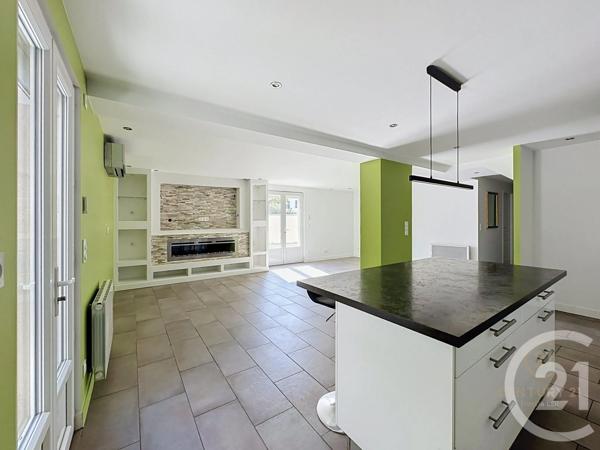 Maison à vendre  7 pièces - 152 m 2   GRIGNY  - 69