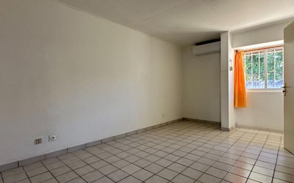 Maison à vendre    6 pièces •  Kourou