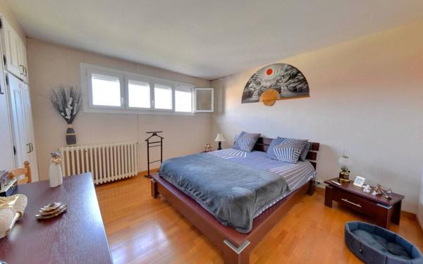 Maison à vendre    5 pièces • 128,30 m2 Roissy-en-Brie