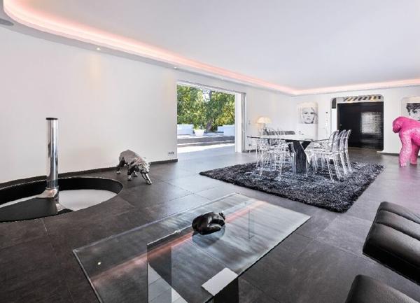 Maison à vendre    6 pièces •  Fréjus