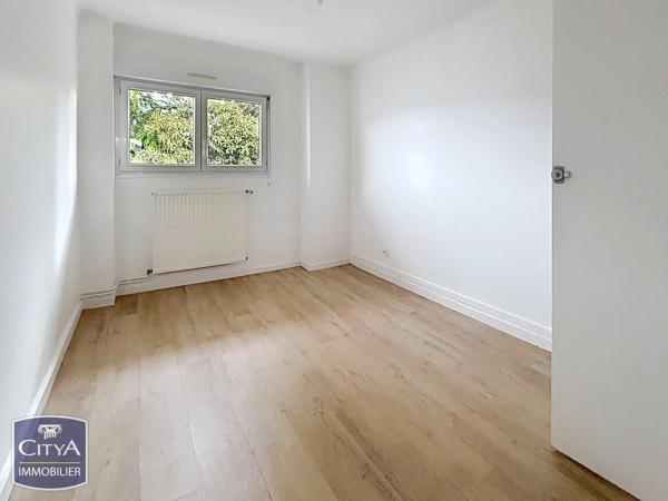 Appartement à vendre 3 pièces 57m² Châteauroux (36000)