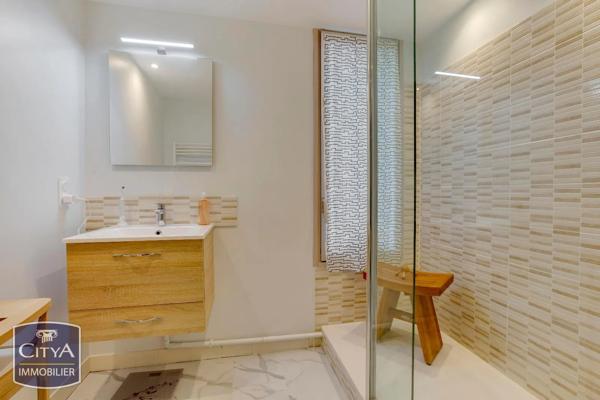 Appartement à vendre 5 pièces 106m² Blois (41000)