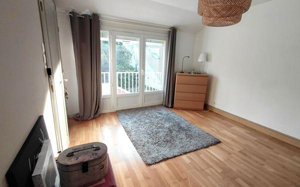 Maison à vendre    5 pièces • 96 m2 Nemours