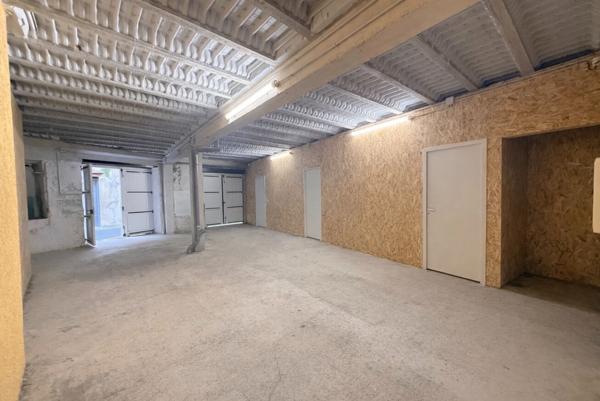 Immeuble - 5 appartements (T2-T4) avec terrasse et 5 box