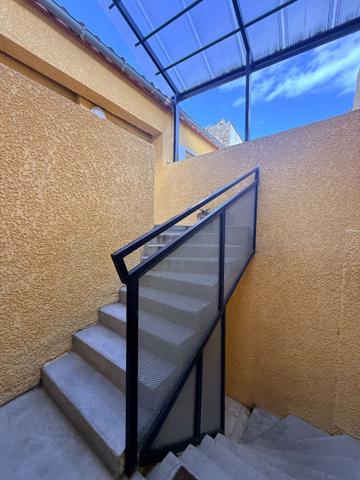 Immeuble - 5 appartements (T2-T4) avec terrasse et 5 box