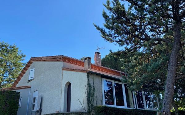 Maison à vendre    5 pièces •  Castres