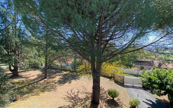 Maison à vendre    5 pièces •  Castres