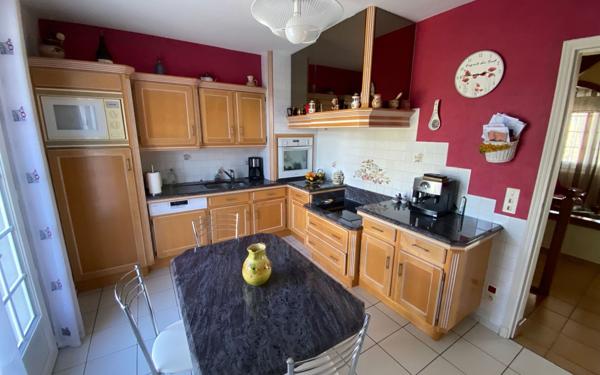 Maison à vendre    5 pièces •  Castres