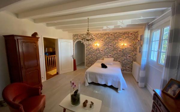 Maison à vendre    5 pièces •  Castres