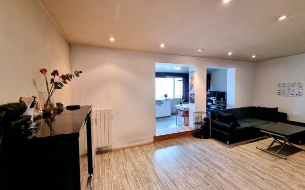 Appartement à vendre    3 pièces • 49 m2 Cagnes-sur-Mer