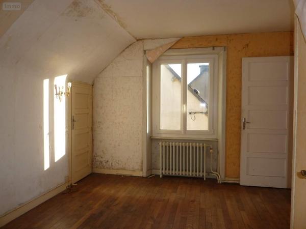 Maison à vendre à Dinan dans les Côtes-d'Armor (22100), ref : 038/249