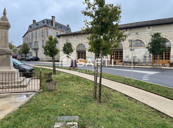 Maison de village à rénover avec garage et jardin