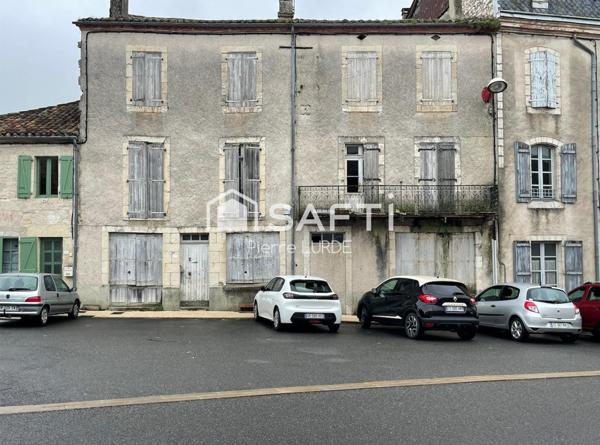 Maison de village à rénover avec garage et jardin