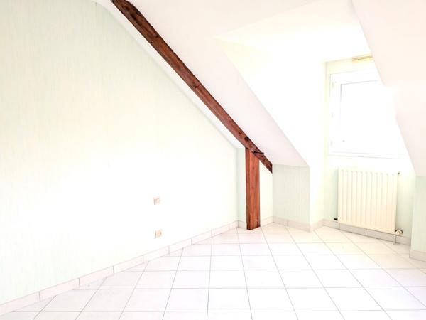 JOLI PAVILLON INDIVIDUEL QUARTIER REPUBLIQUE CHOLET