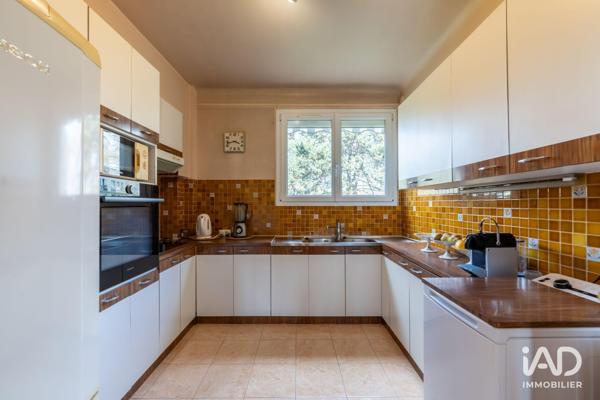 Appartement à vendre 4 pièces 95 m² Sèvres