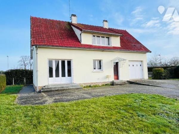 A vendre sur la commune de Avranches à Saint-Martin-des-Champs, dans un quartier recherché à de...