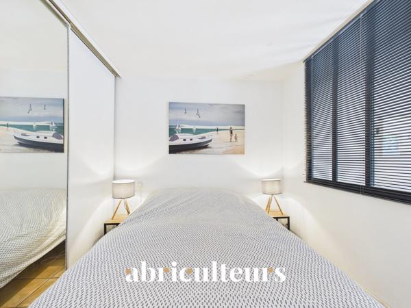 Votre oasis aux Chartrons : appartement avec jardin de 45 m²