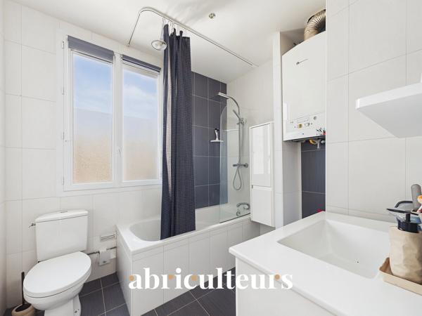 Bel appartement lumineux 50,7 m² 2 pièces Courbevoie