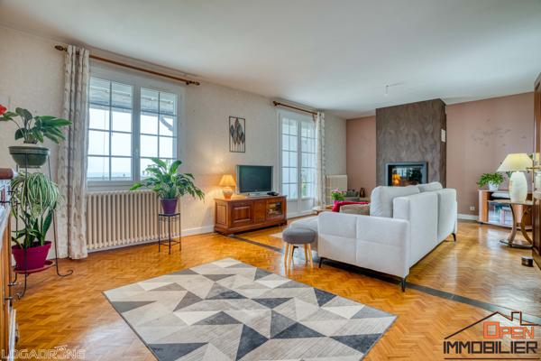 Villa T5 avec garage et jardin – 47380 Monclar