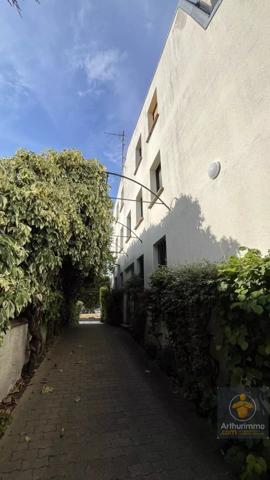 Vente                                                      Appartement
                        
                     1 pièces                      31 m2                     à Gournay-sur-Marne