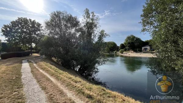 Vente                                                      Appartement
                        
                     1 pièces                      31 m2                     à Gournay-sur-Marne