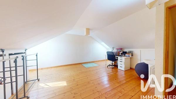 Maison à vendre 6 pièces 108 m² Élancourt
