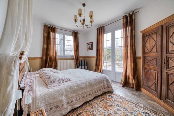 Propriété d’exception en bord de mer, au cœur d’un environnement naturel préservé