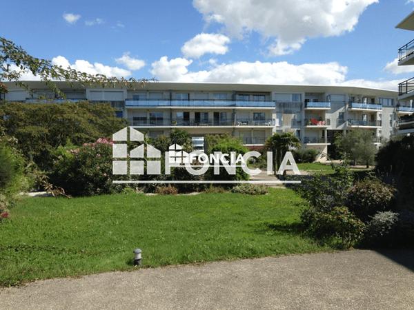 Location Appartement meublé 2 pièces 37.02 m² - 13 RUE PAUL EMILE VICTOR La Rochelle 17000