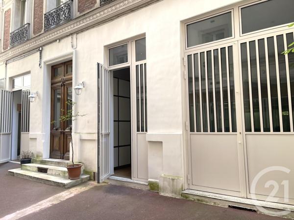 à vendre  335 m2 PARIS - 75006
