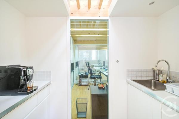 à vendre  335 m2 PARIS - 75006