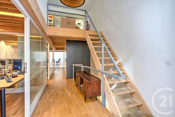 à vendre  335 m2 PARIS - 75006