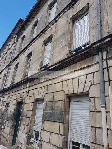Immeuble de rapport locatif 6 appartements loués , Jarnac Immeuble de rapport locatif 6 appartements loués , Jarnac