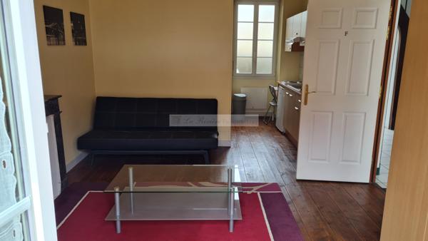 Immeuble de rapport locatif 6 appartements loués , Jarnac Immeuble de rapport locatif 6 appartements loués , Jarnac