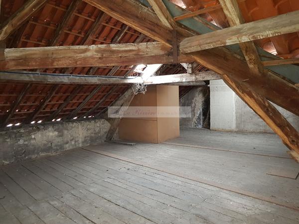 Immeuble de rapport locatif 6 appartements loués , Jarnac Immeuble de rapport locatif 6 appartements loués , Jarnac