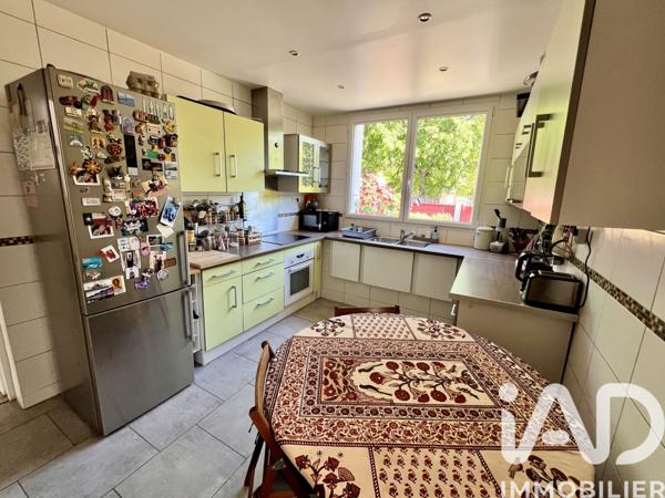 Maison à vendre 6 pièces 123 m² Chatou