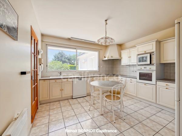 Maison à vendre 7 pièces COMBRIT (29)