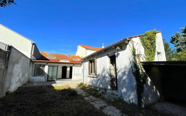 Maison à vendre    4 pièces •  La Rochelle